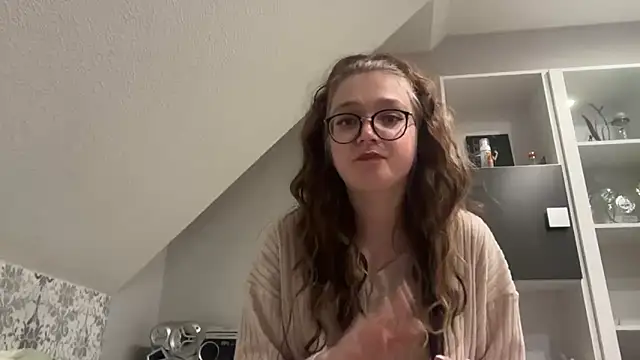 Snapshot of NikaCyberslut chatting on 29, 12, 2024 NikaCyberslut online show from 29, 12, 2024