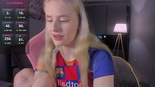 Molly Toads online show from 29, 1, 2025