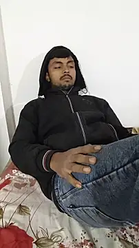 Snapshot of Suraj223kumar chatting on 19, 12, 2025 Suraj223kumar online show from 19, 12, 2025