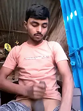 Snapshot of Suraj223kumar chatting on 1, 2, 2026 Suraj223kumar online show from 1, 2, 2026