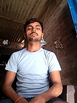 Snapshot of Suraj223kumar chatting on 2, 3, 2026 Suraj223kumar online show from 2, 3, 2026