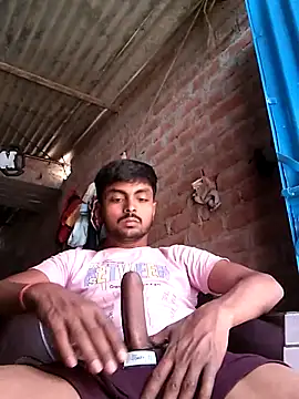 Snapshot of Suraj223kumar chatting on 8, 3, 2026 Suraj223kumar online show from 8, 3, 2026