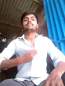 Snapshot of Suraj223kumar chatting on 9, 3, 2026 Suraj223kumar online show from 9, 3, 2026