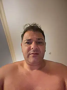 SecretlyDD online show from 28, 2, 2025