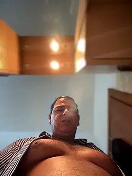 SecretlyDD online show from 21, 11, 2025