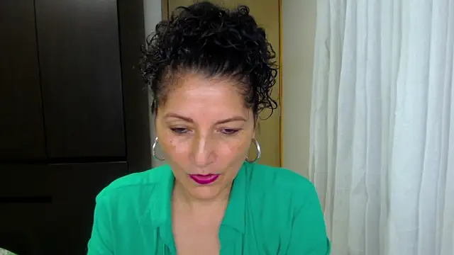 arianna ros3 online show from 5, 5, 2026