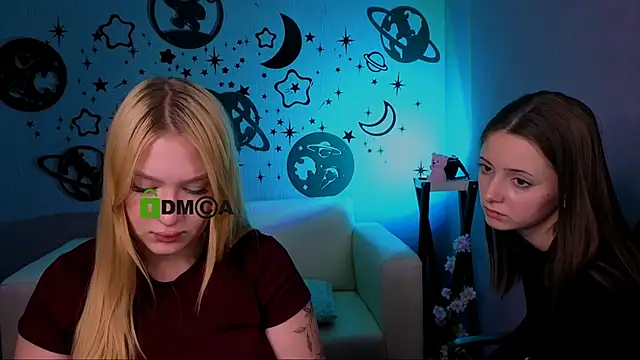 Snapshot of playful_sophie chatting on 22, 6, 2026 playful sophie online show from 22, 6, 2026