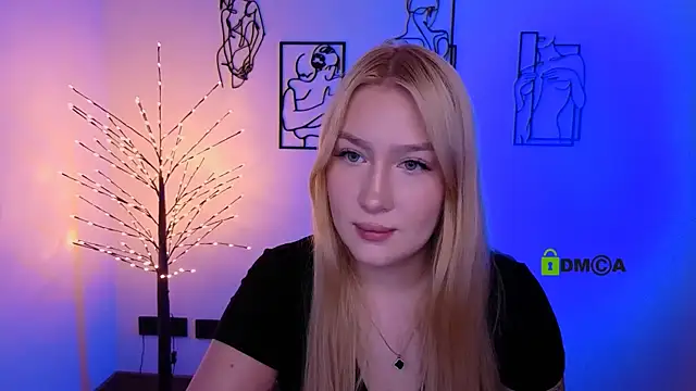 Snapshot of playful_sophie chatting on 17, 7, 2026 playful sophie online show from 17, 7, 2026