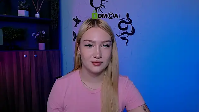 Snapshot of playful_sophie chatting on 30, 7, 2026 playful sophie online show from 30, 7, 2026
