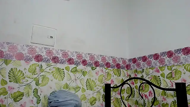 Snapshot of sweetfantacies18 chatting on 25, 1, 2025 sweetfantacies18 online show from 25, 1, 2025