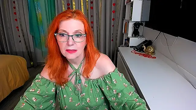 Fire-Fox-One online show from 23, 4, 2026