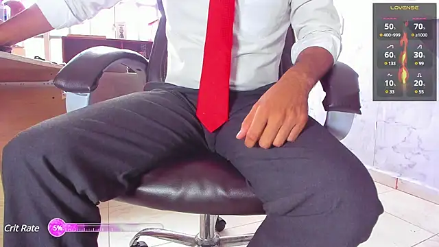 Snapshot of Hideintheoffice chatting on 12, 3, 2025 Hideintheoffice online show from 12, 3, 2025