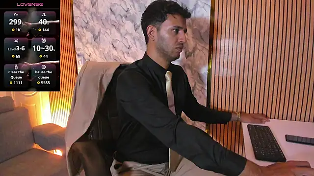 Snapshot of Hideintheoffice chatting on 10, 10, 2025 Hideintheoffice online show from 10, 10, 2025