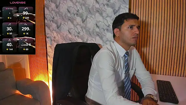 Snapshot of Hideintheoffice chatting on 12, 10, 2025 Hideintheoffice online show from 12, 10, 2025