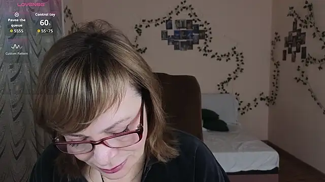 Miss Moren online show from 13, 11, 2025