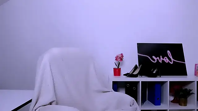 Snapshot of Lia_Benini chatting on 10, 1, 2025 Lia Benini online show from 10, 1, 2025