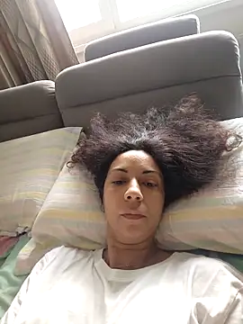 Snapshot of naughty69curls chatting on 17, 9, 2025 naughty69curls online show from 17, 9, 2025