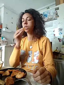 Snapshot of naughty69curls chatting on 1, 10, 2025 naughty69curls online show from 1, 10, 2025