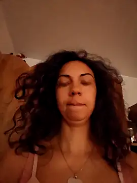 Snapshot of naughty69curls chatting on 10, 10, 2025 naughty69curls online show from 10, 10, 2025