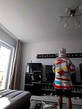 naughty69curls online show from 6, 11, 2025