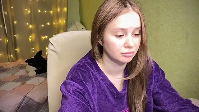 Snapshot of IlonaMurf chatting on 7, 2, 2025 IlonaMurf online show from 7, 2, 2025