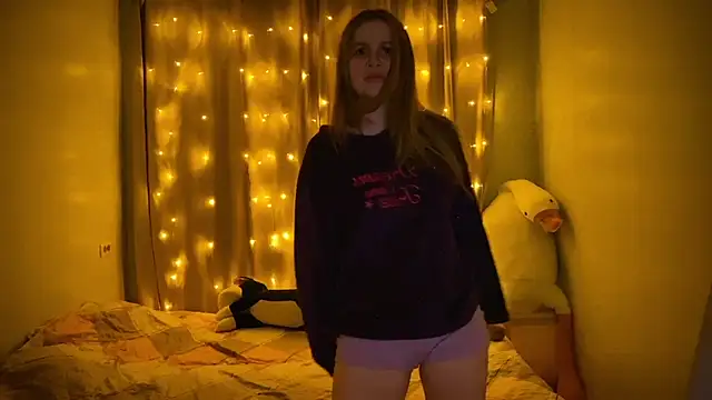 Snapshot of IlonaMurf chatting on 25, 2, 2025 IlonaMurf online show from 25, 2, 2025