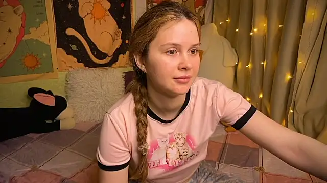 Snapshot of IlonaMurf chatting on 22, 3, 2025 IlonaMurf online show from 22, 3, 2025