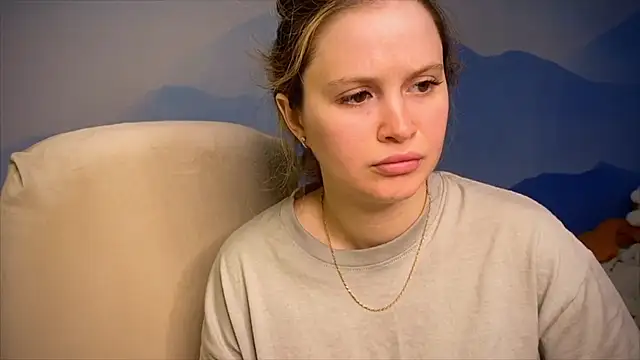 Snapshot of IlonaMurf chatting on 11, 9, 2025 IlonaMurf online show from 11, 9, 2025