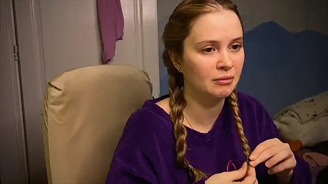 Snapshot of IlonaMurf chatting on 6, 10, 2025 IlonaMurf online show from 6, 10, 2025