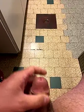 mikiss789 online show from 12, 10, 2025