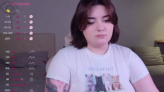 YumiYammy online show from 5, 12, 2025