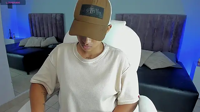 Dominick jones online show from 25, 1, 2025