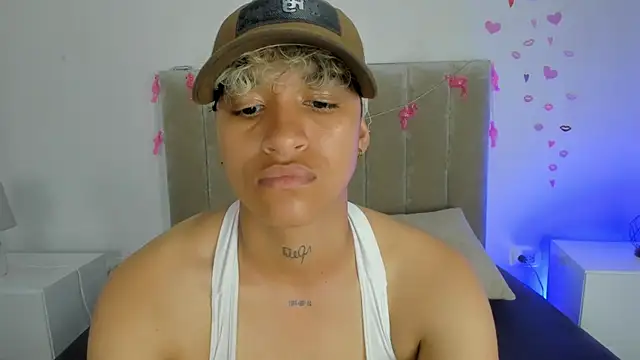 Dominick jones online show from 1, 2, 2025