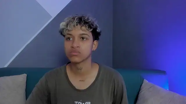 Dominick jones online show from 28, 2, 2025