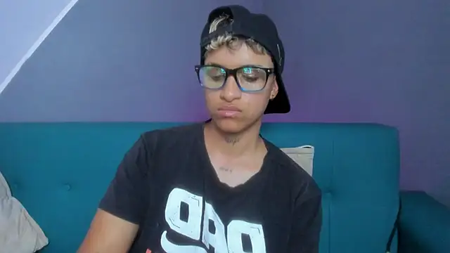 Dominick jones online show from 20, 3, 2025