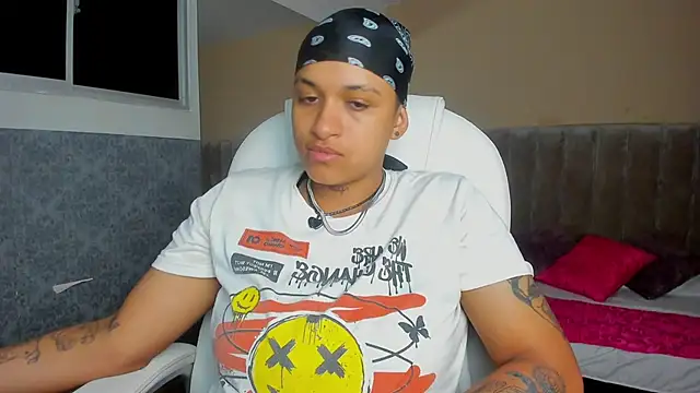 Dominick jones online show from 9, 9, 2025