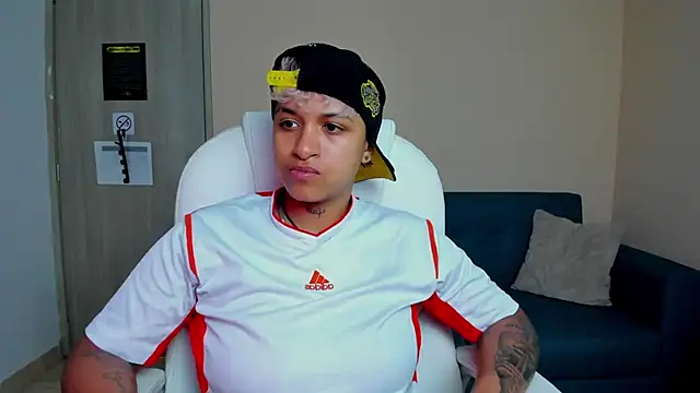 Dominick jones online show from 10, 9, 2025