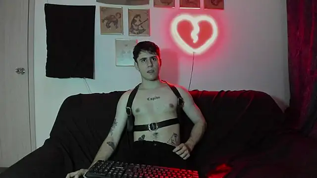 Antonello Vannucci online show from 3, 1, 2025