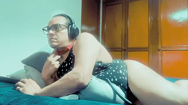 NikkelSofia online show from 13, 1, 2026