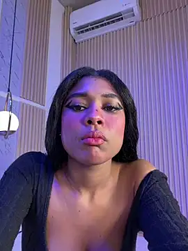 salomebenz online show from 7, 5, 2026