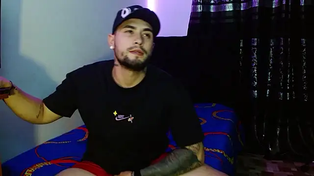 Snapshot of miia-liiam chatting on 10, 1, 2026 miia-liiam online show from 10, 1, 2026