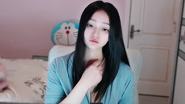 xiao-xiao-D online show from 5, 3, 2025