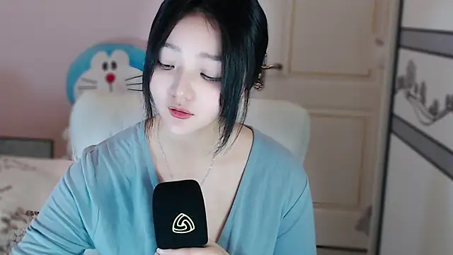 xiao-xiao-D online show from 12, 3, 2025