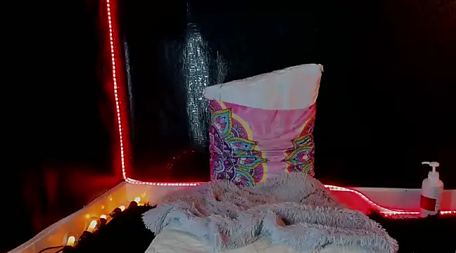 Snapshot of katizaldana chatting on 19, 1, 2025 katizaldana online show from 19, 1, 2025