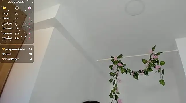 Ninna--1 online show from 12, 1, 2025