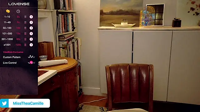 Snapshot of MissTheaCamille chatting on 23, 1, 2025 MissTheaCamille online show from 23, 1, 2025