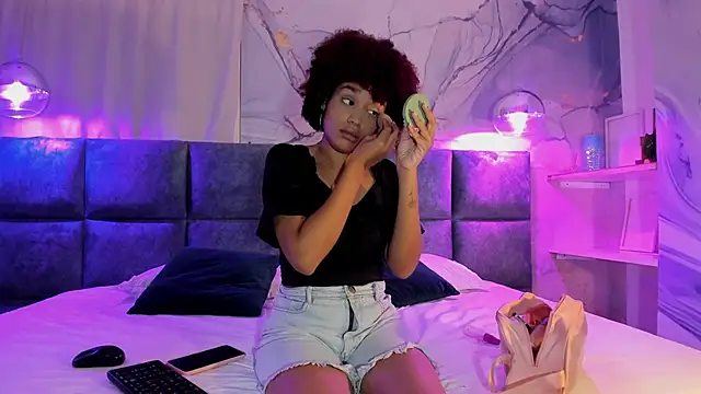 loladupont online show from 22, 3, 2025