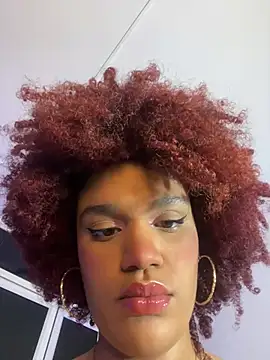 loladupont online show from 3, 7, 2026
