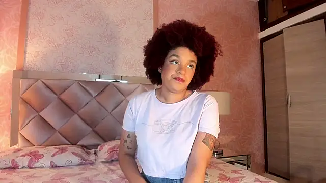 loladupont online show from 2, 8, 2026