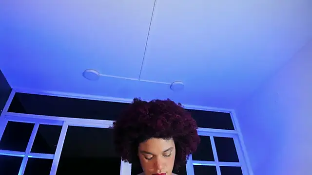 loladupont online show from 3, 8, 2026